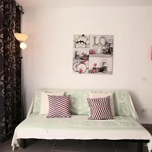 https://holiday-in-tenerife.in-canary-islands.com